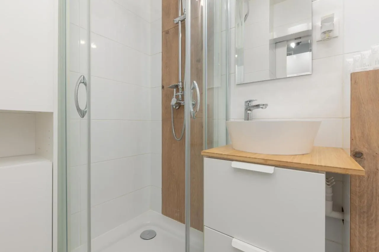 Apartment Cozy & Stylish Studio Ochota 1,5 Km To Zlote Tarasy By Noclegi Renters Warsaw